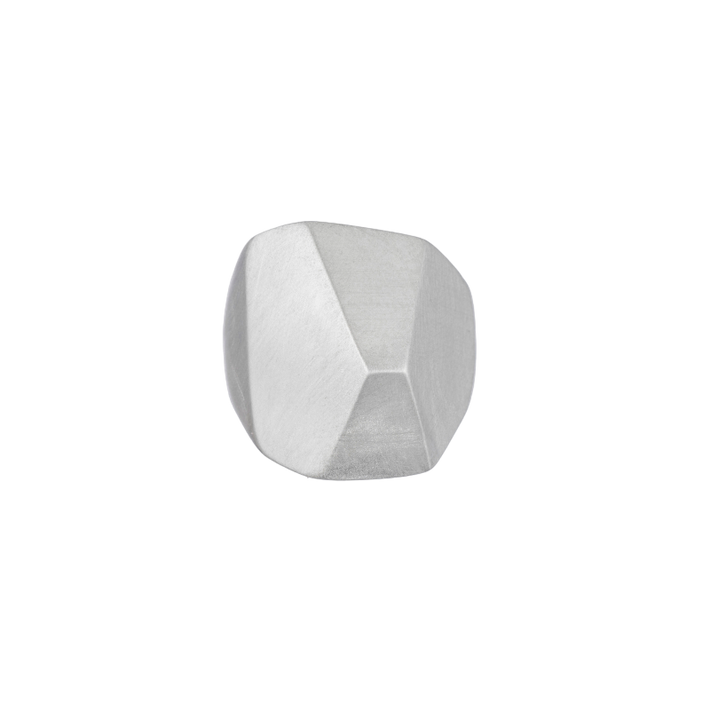 Faceted shield