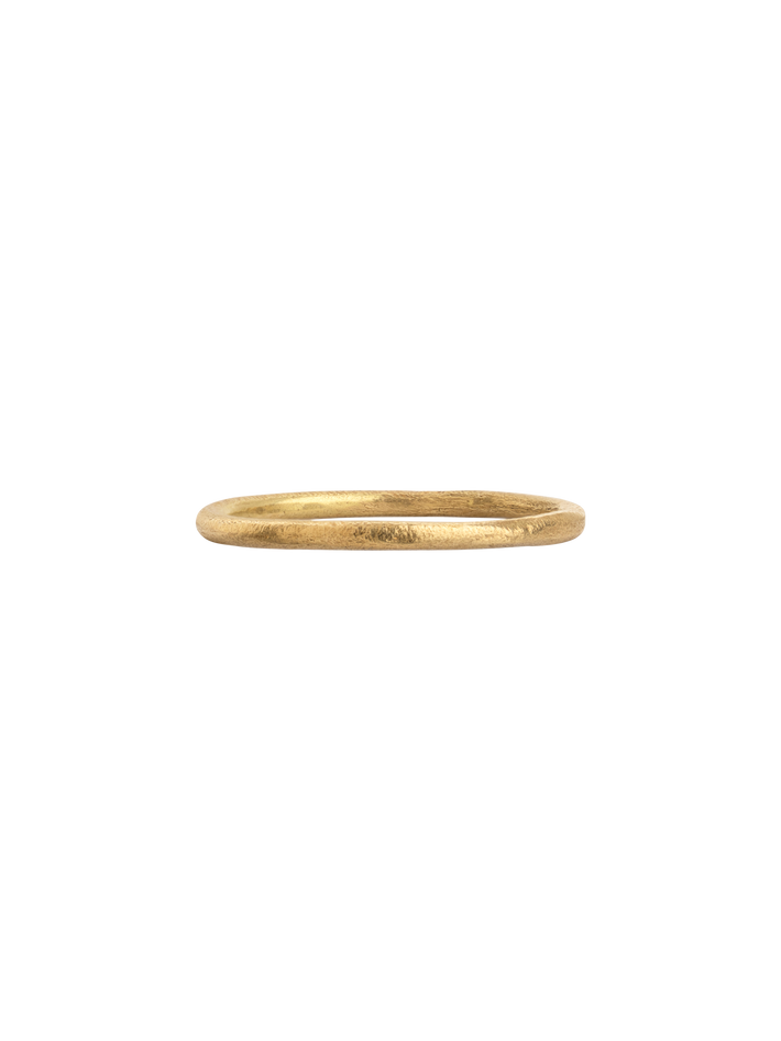 18ct yellow gold plain wedding band 1.5mm wide