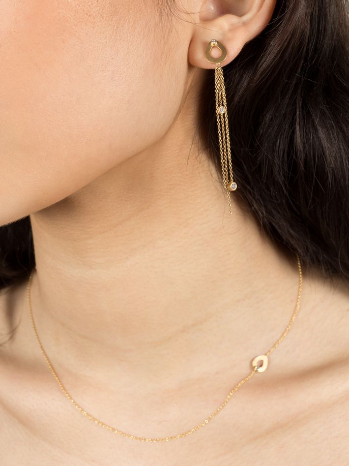Petal open chain earrings