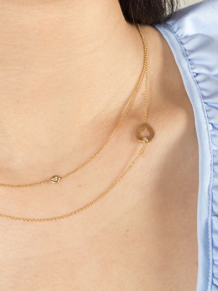 Petal open medium diamond necklace 