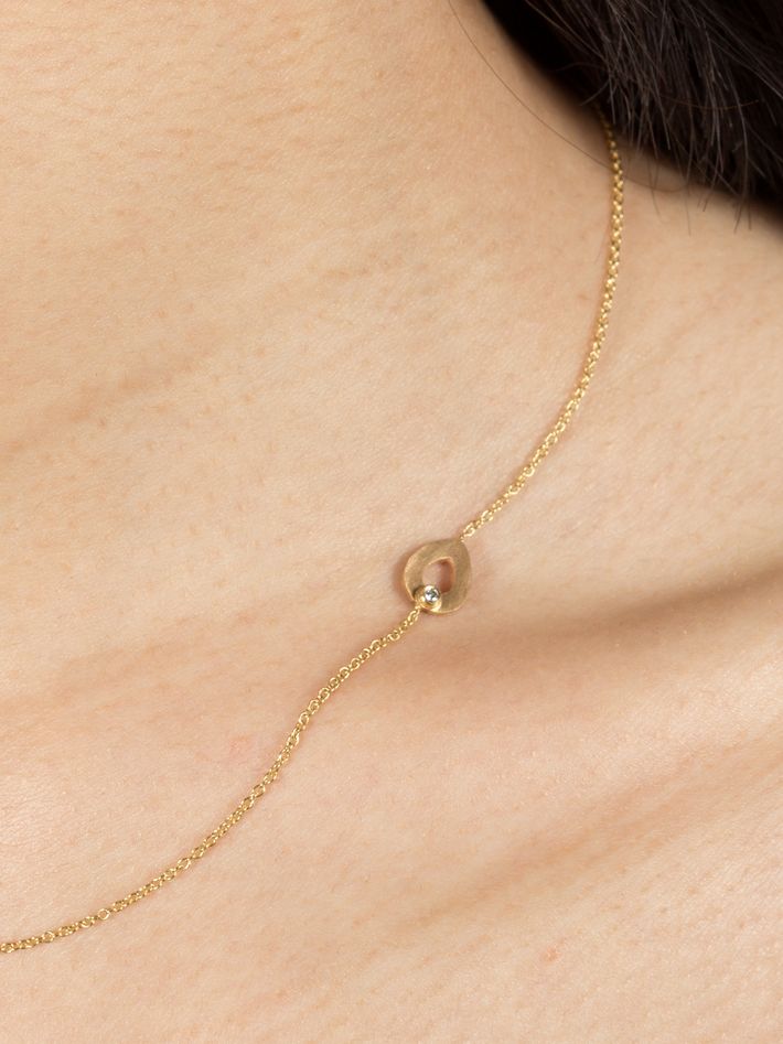Petal open small diamond necklace 