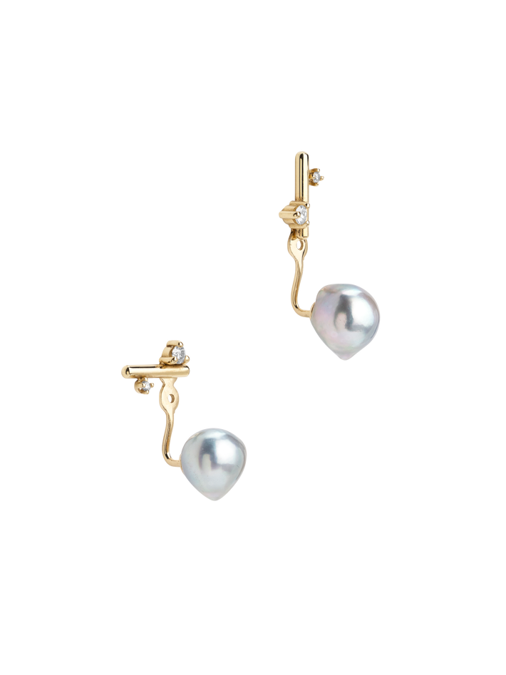 Andromeda akoya pearl jacket earrings by White Space Finematter