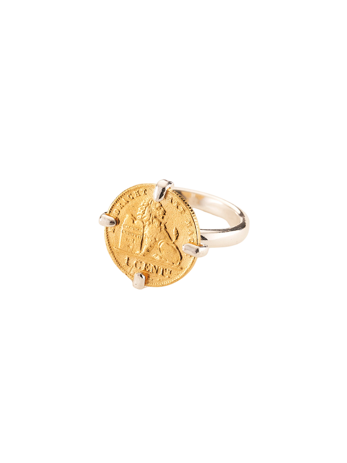 Ring with coin