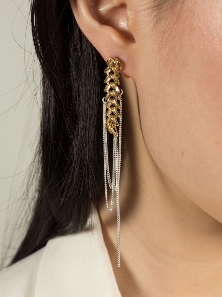 Stud earrings with chains