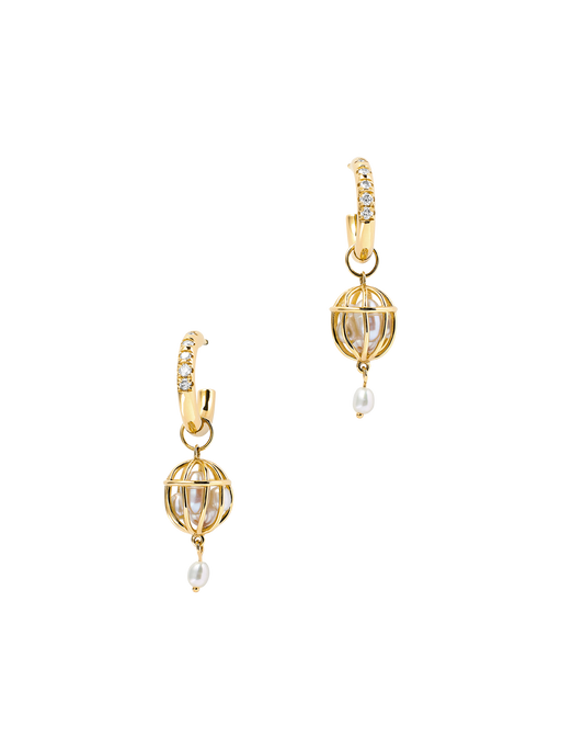 Universe diamond & pearl earrings photo