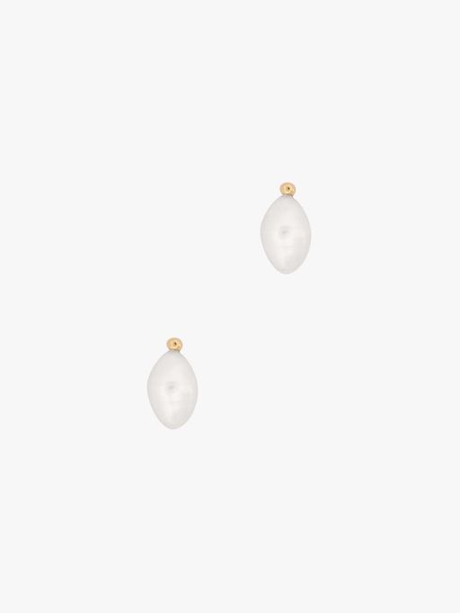 Irregular pearl earrings photo