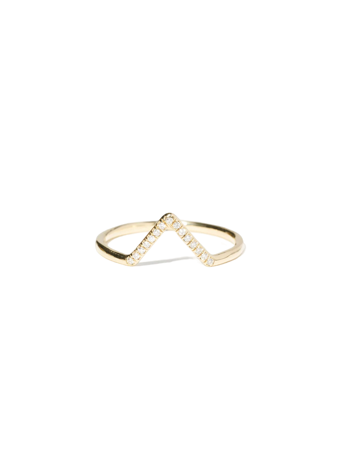 Micropavé triangle ring