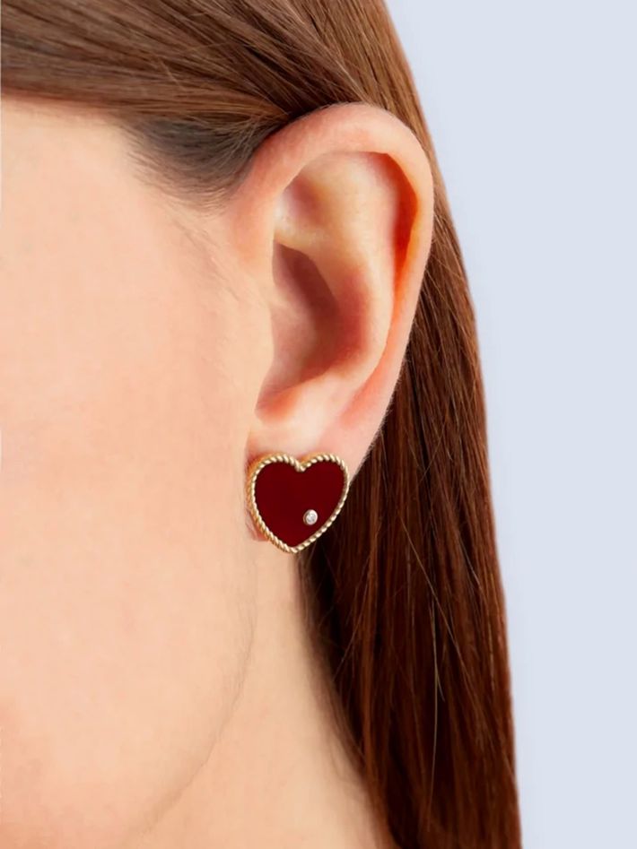 Yellow gold red agate heart studs