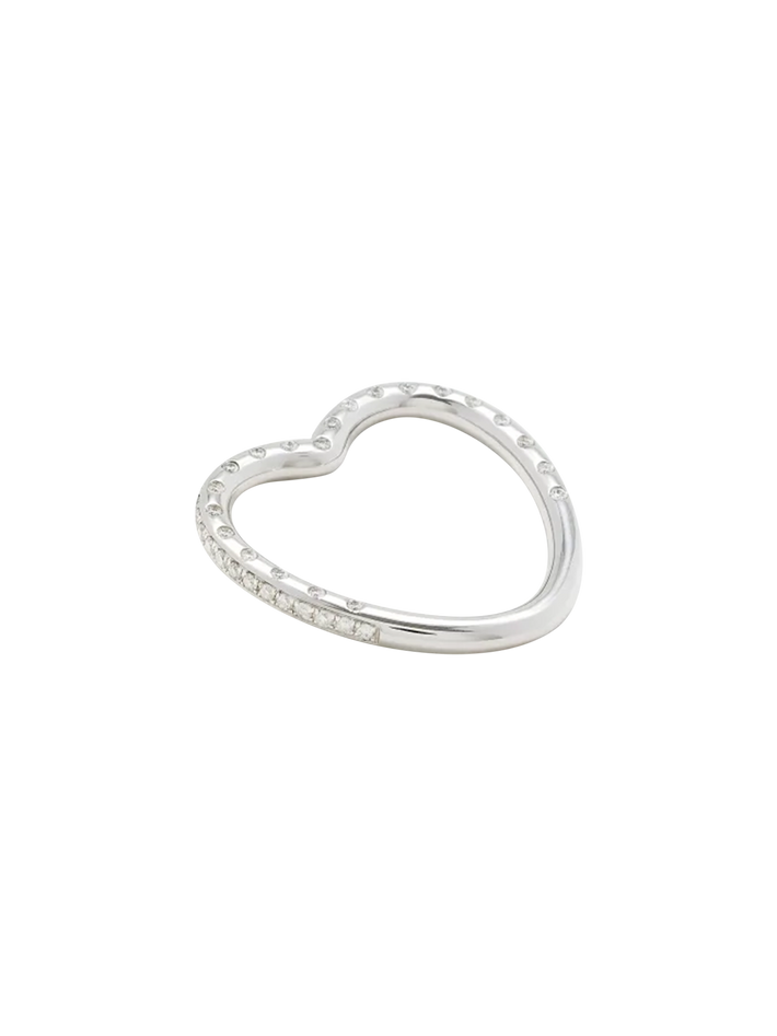 White gold diamond heart wedding ring