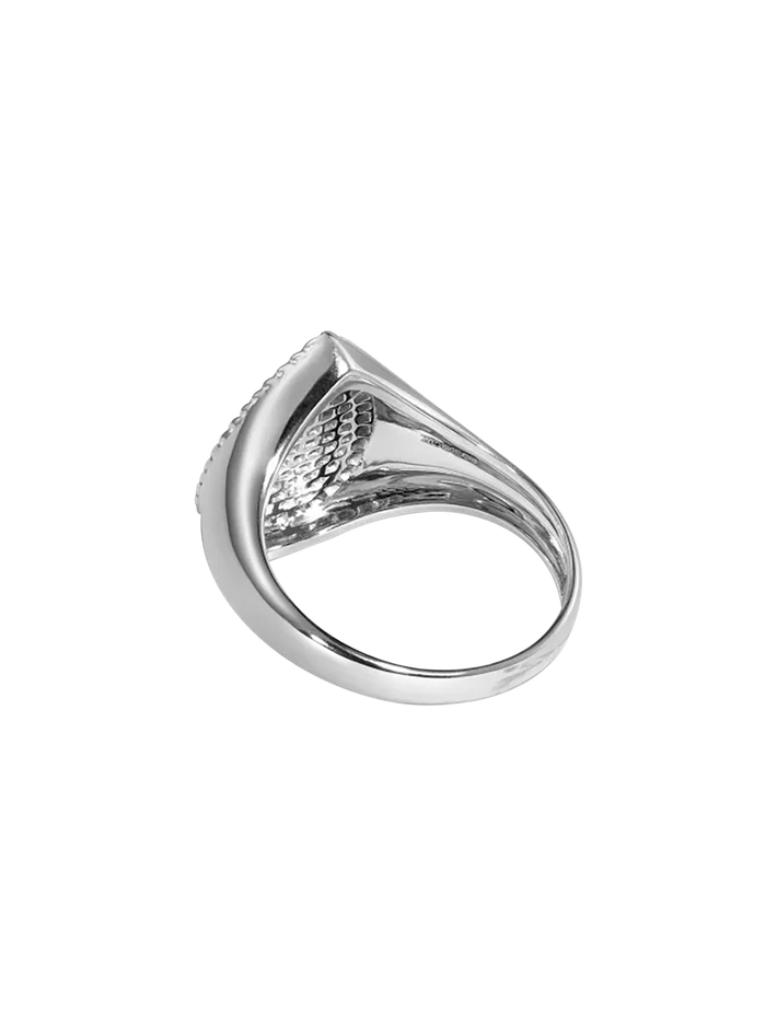 Pear signet ring with white gold diamonds