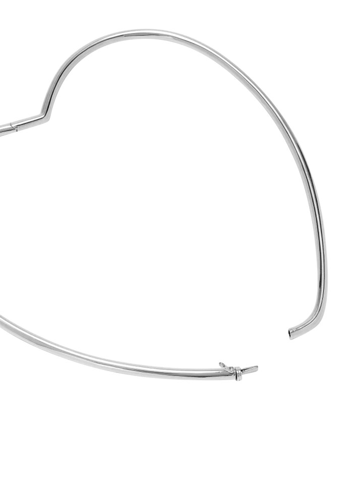 Torque heart necklace smooth white gold