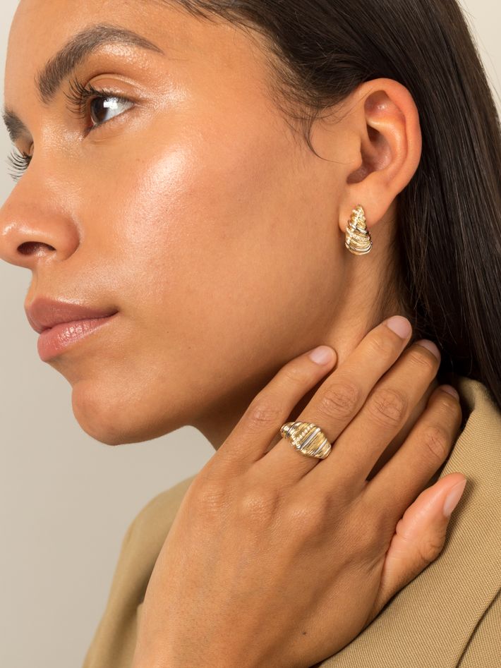 Gaufrette diamond earrings