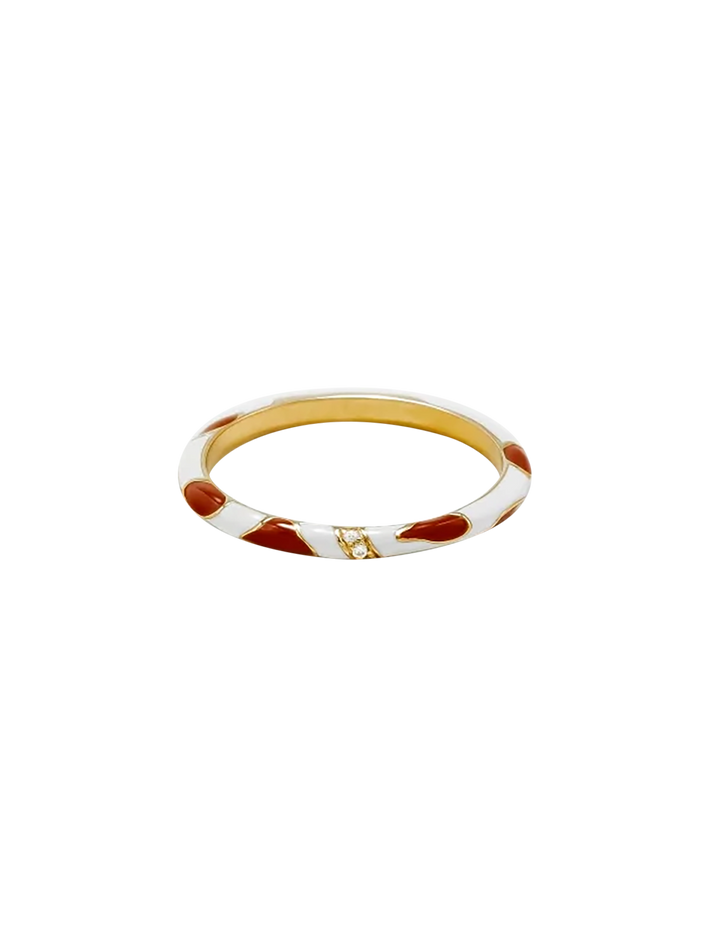 Yellow gold leopard enamel mini twist wedding ring