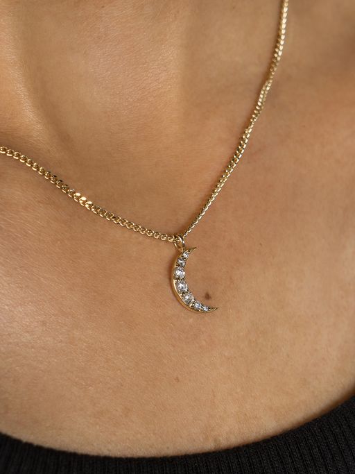Luna diamond necklace photo