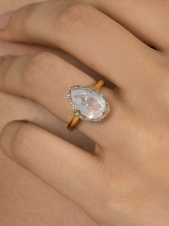 Glow ring blue moonstone with diamonds