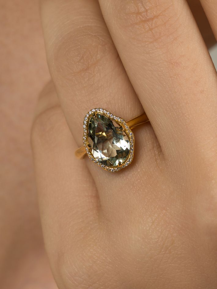 Glow ring ethiopian opal with diamonds