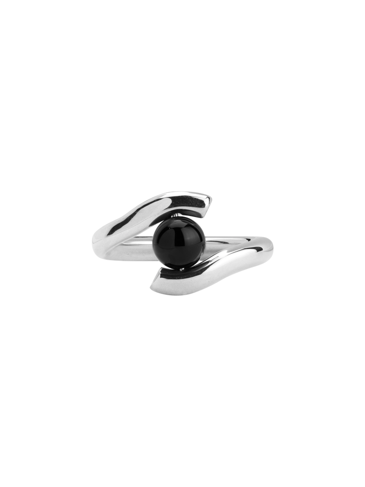 Claire onyx ring