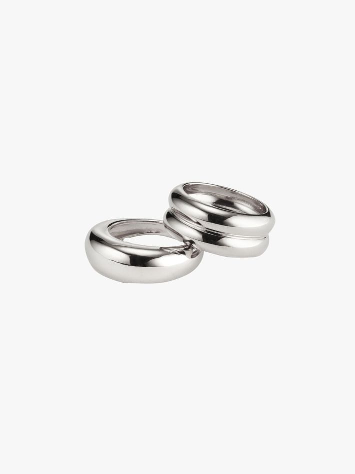 Domed ridge ring set