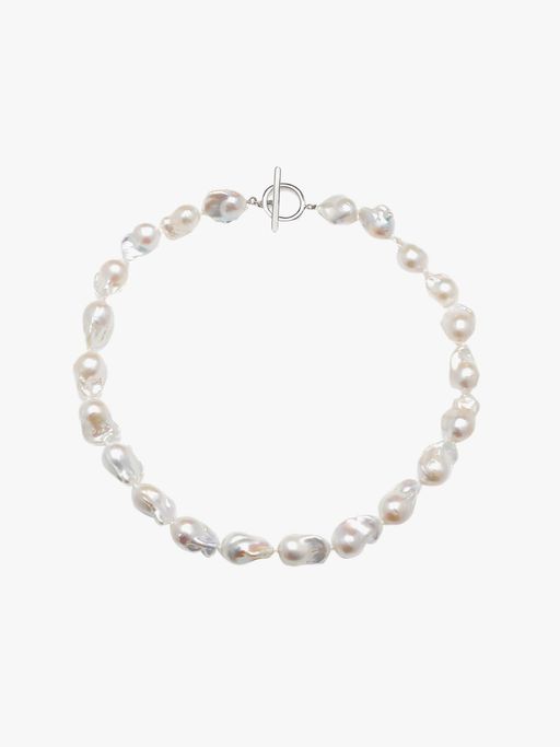 Baroque pearl necklace photo