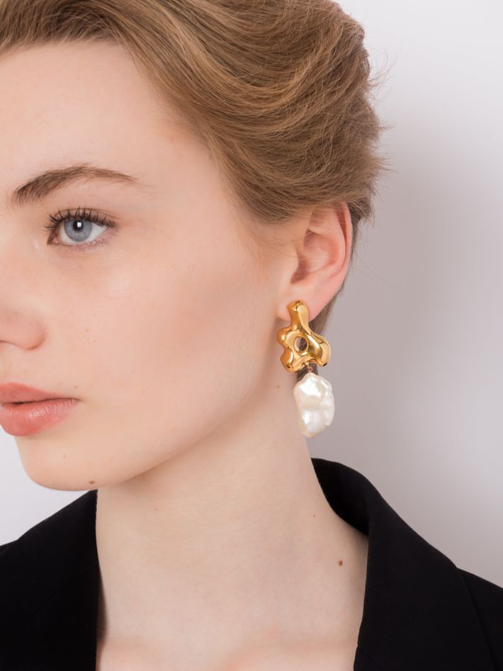 Baroque bodmer earrings