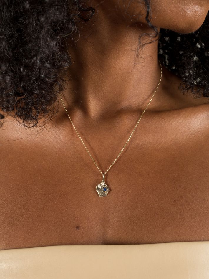 Emerald cut sapphire pendant necklace