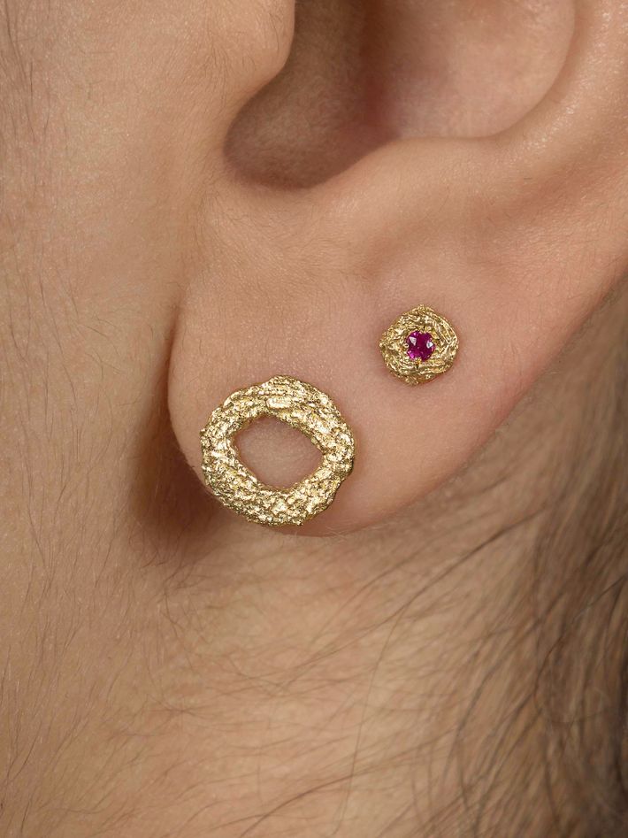 Pin studs with pink sapphires