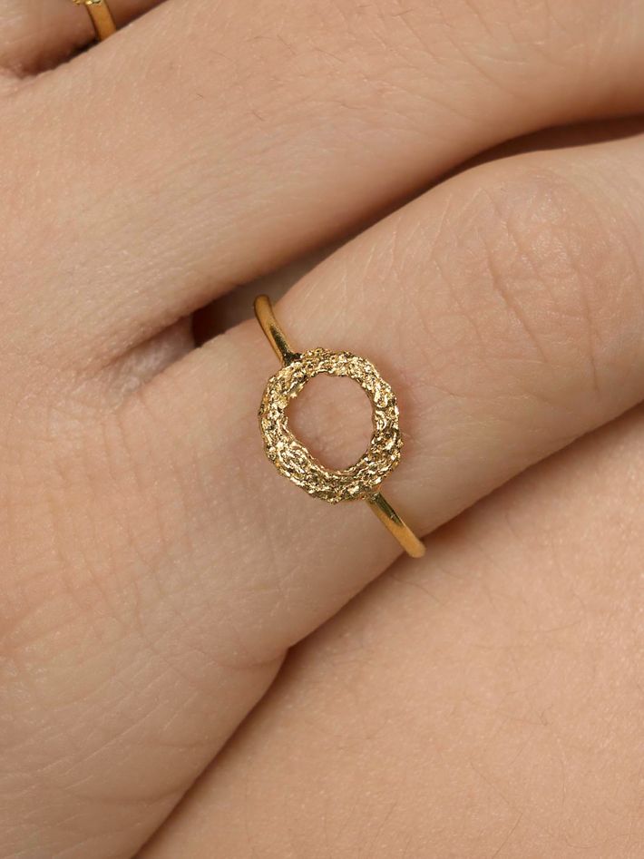 Circle ring