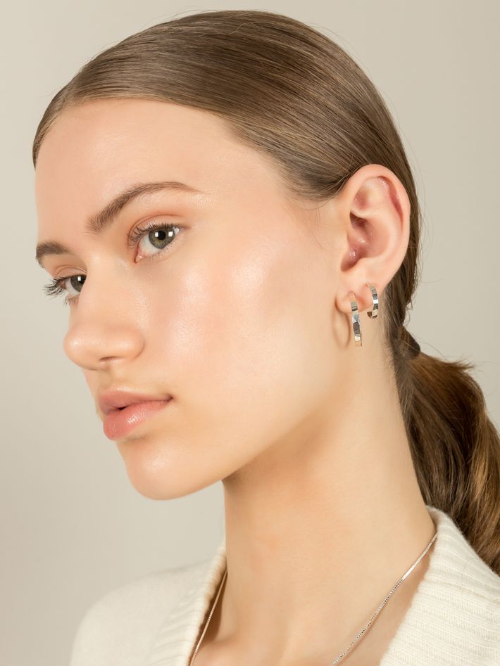 Hammered earrings 