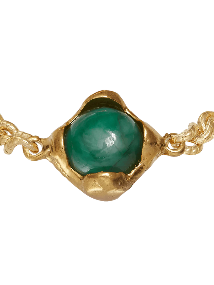 The emerald of adventure bracelet