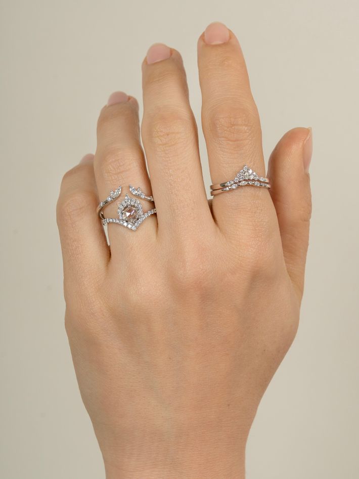Kala contour diamond ring
