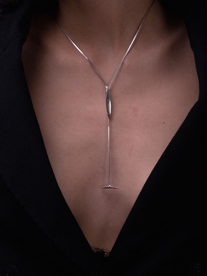 Serpens necklace 