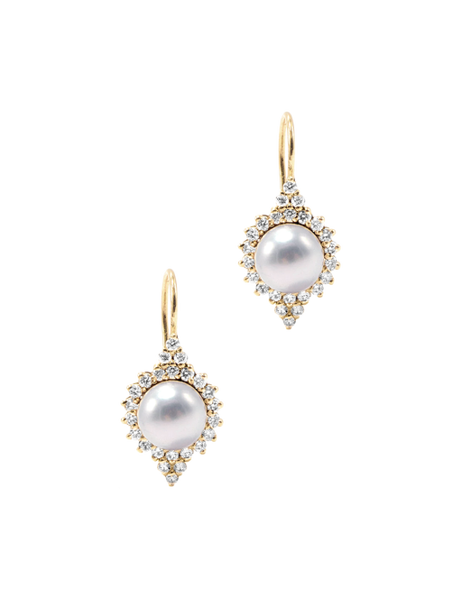 Giverny pearl earrings photo