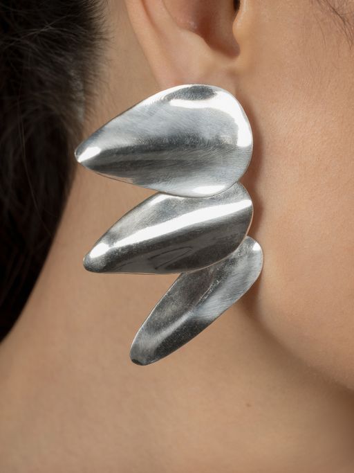 Marcheline earrings photo