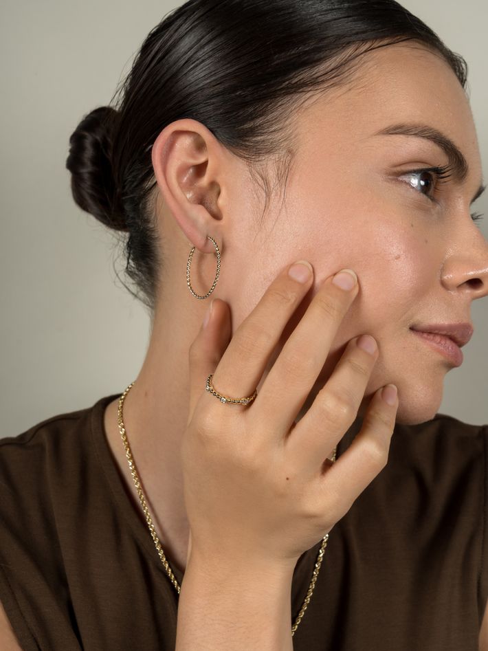 Skinny twine hoops