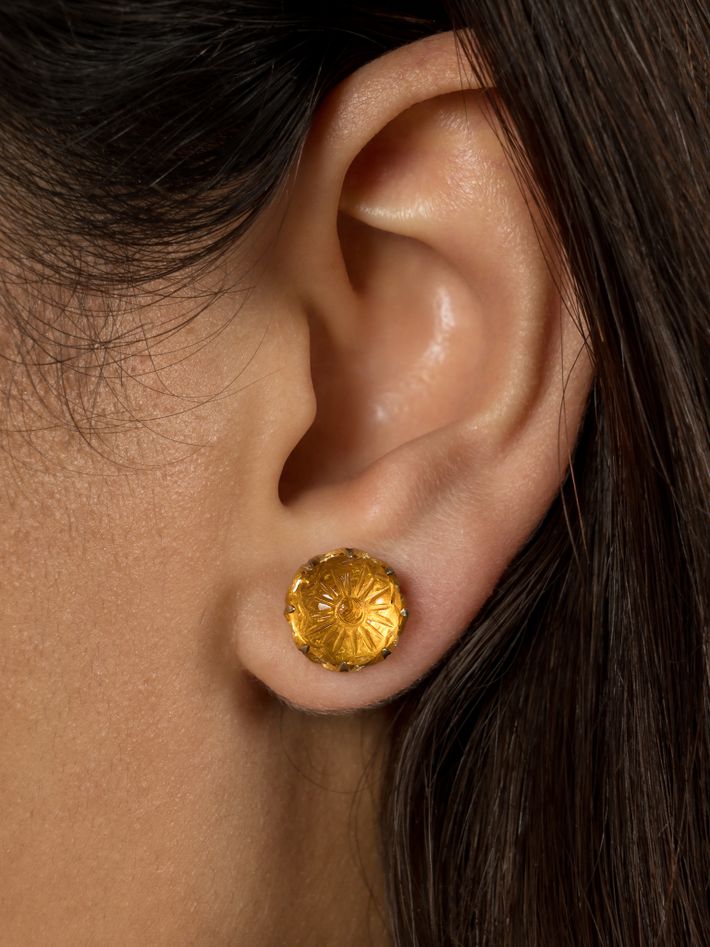 Roshni reversible stud earrings