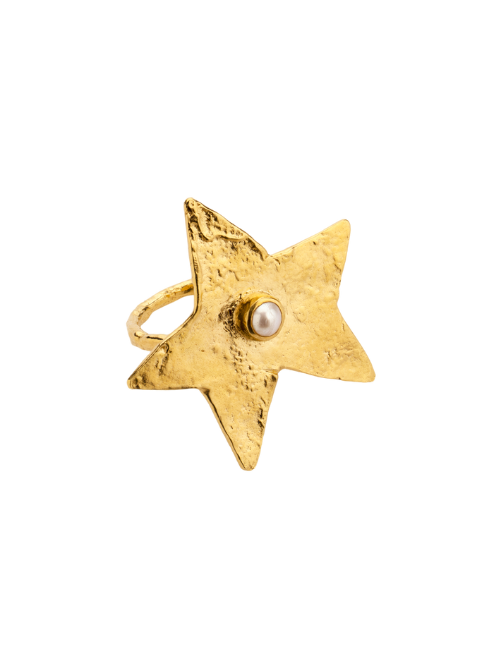 Estela ring in gold vermeil by Beatriz Jardinha Finematter