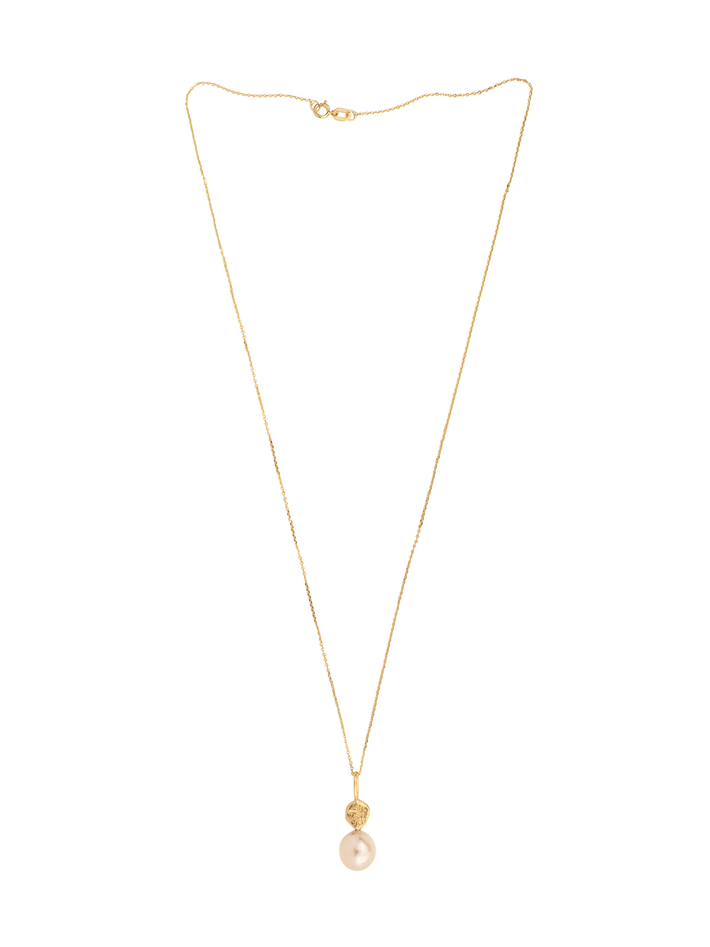 Akoya necklace