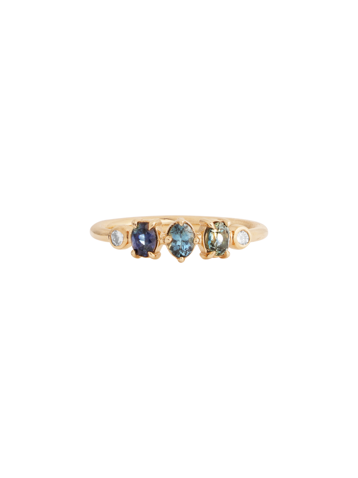 Circe sapphire ring