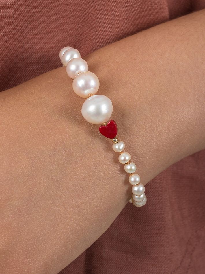 Pearl love bracelet