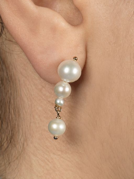 Pearl earring screamer photo