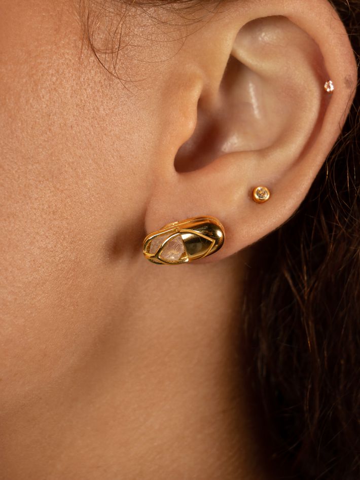 Mini capsule crystal stud earring 18kt yellow gold