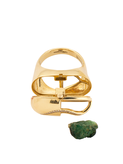 Capsule emerald ring 18kt photo
