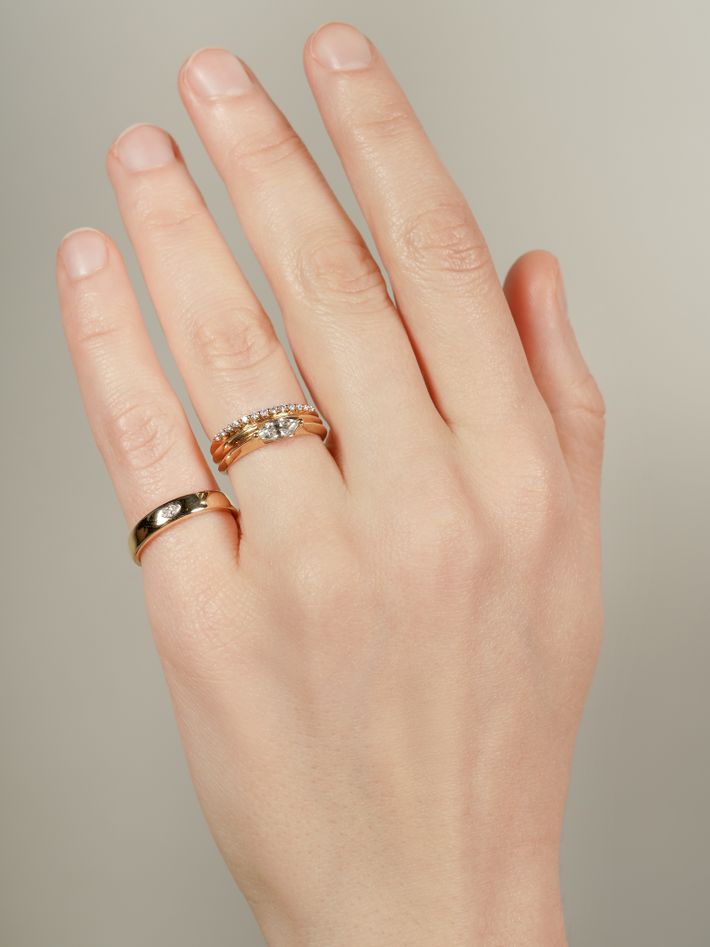 Floe marquise signet diamond ring