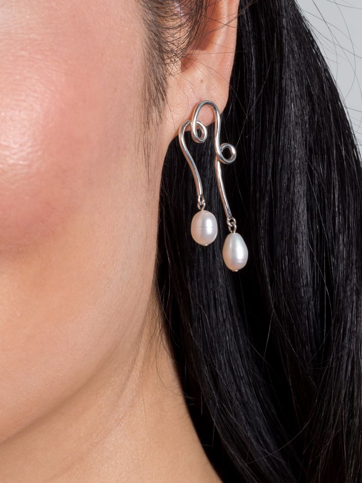 Arabesque earrings