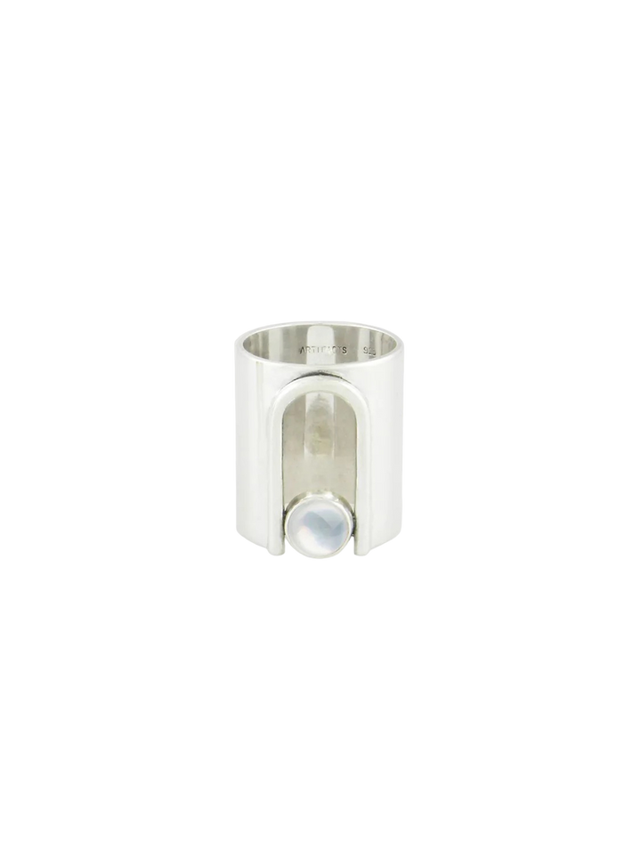 Archway mother of pearl ring
