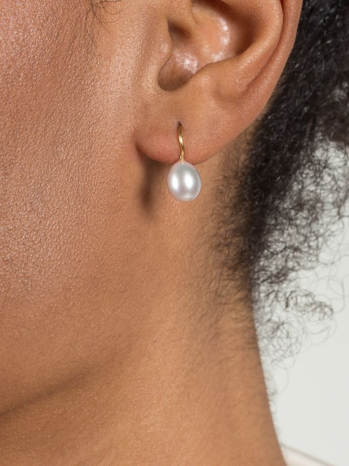 Dove grey pearls earrings