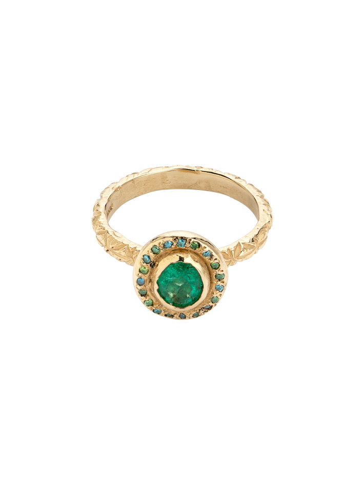Emerald halo ring