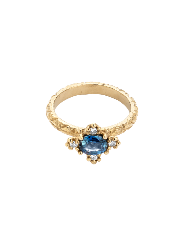 Blue sapphire croix ring