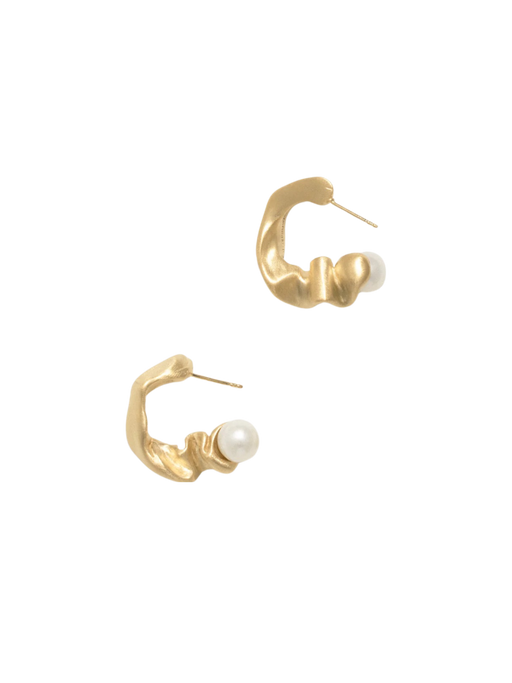 Crumple II earrings photo
