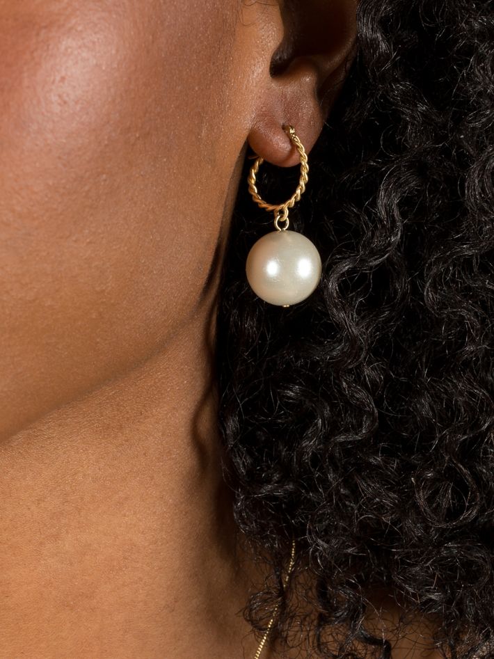 Granny smith pearl earrings